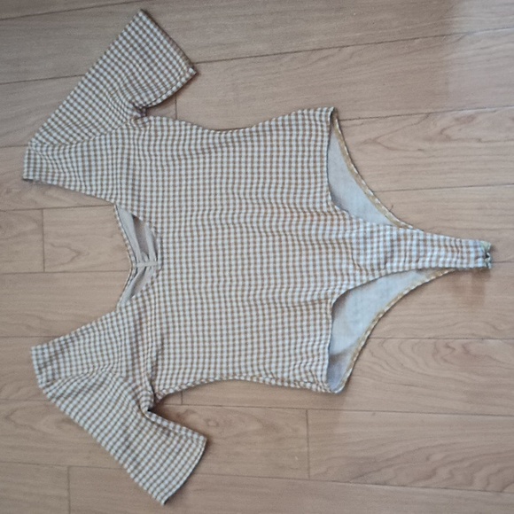 Astr The Label - Picture 2 of 5